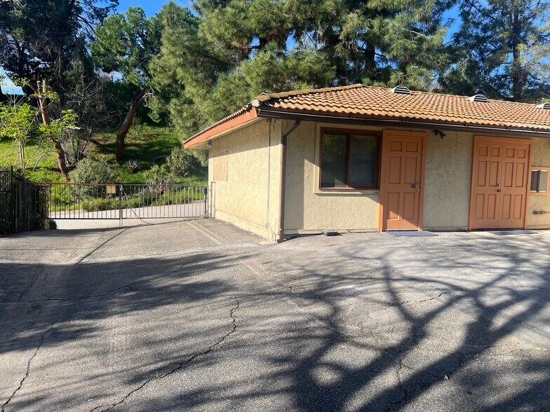More Photos Of 114 Olinda Dr, Brea Medical For Sale