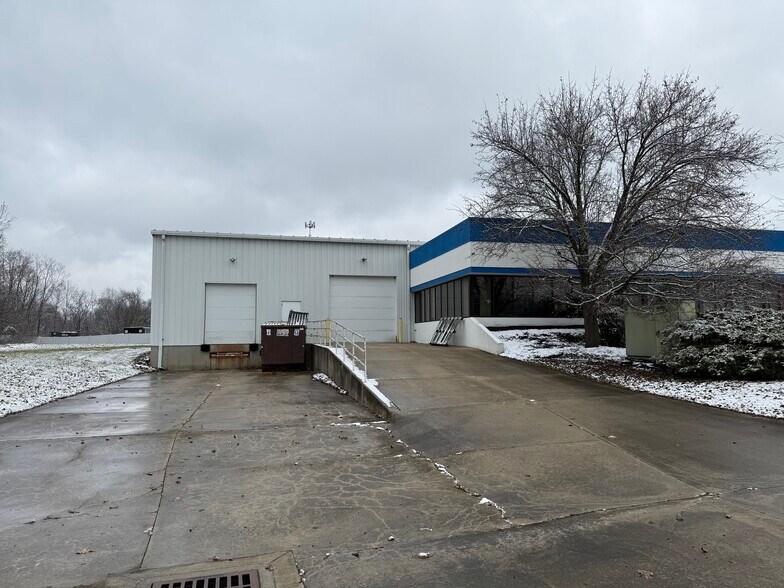 More Photos Of 143 Commerce Blvd, Loveland Warehouse For Sale