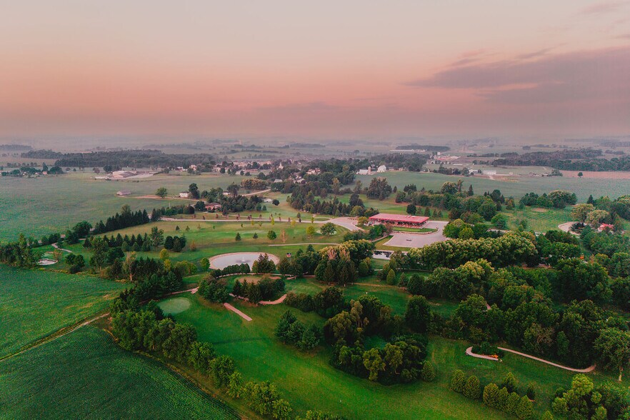 More Photos Of 324183 Mount Elgin Rd, South-West Oxford Golf Course Driving Range For Sale