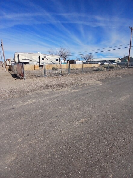 More Photos Of 412 N Columbia St, Goldfield Manufactured Housing Mobile Home Park For Sale