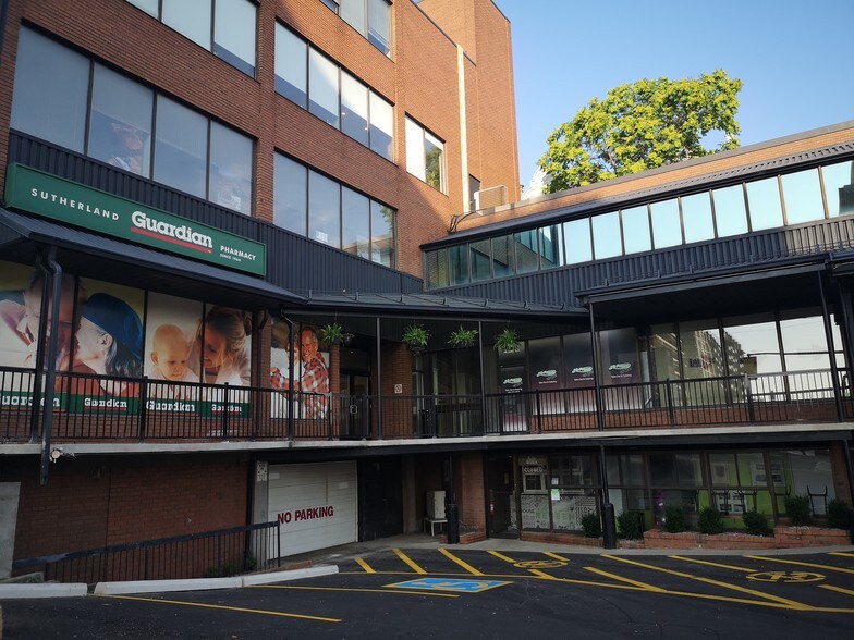More Photos Of 180 James St S, Hamilton Office For Lease