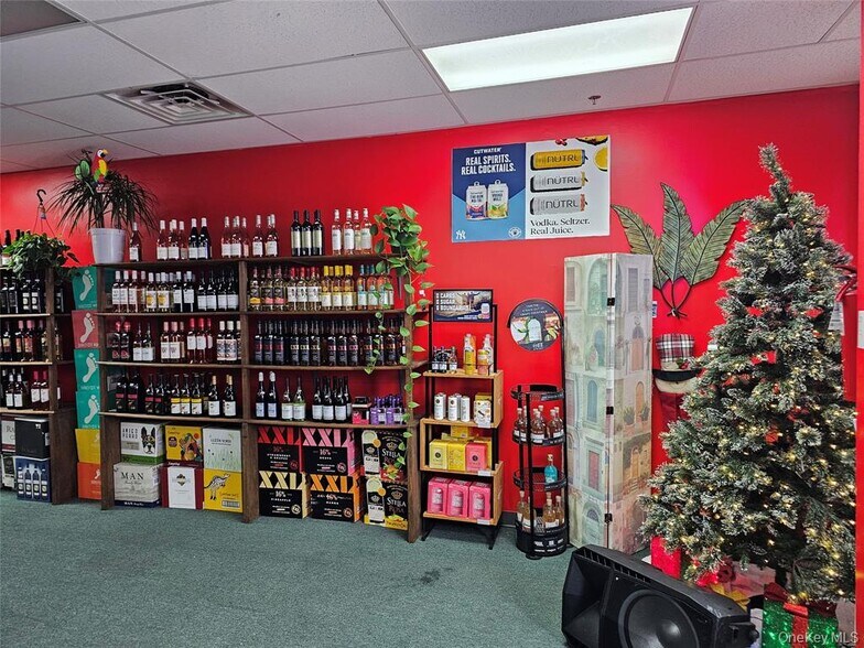 More Photos Of 458 Broadway, Monticello Storefront For Sale