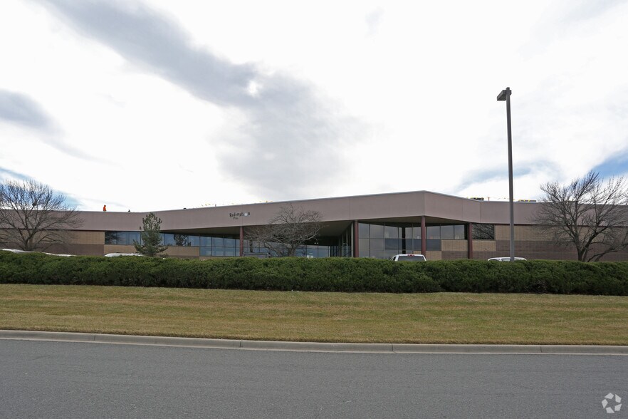 More Photos Of 9801-9829 Commerce Pky, Lenexa Manufacturing For Sale