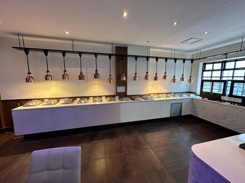 More Photos Of 113-115 Seaside Rd, Eastbourne Apartments For Sale