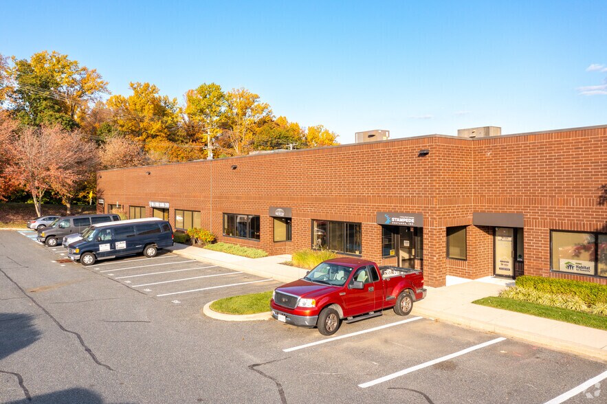 More Photos Of 1369-1371 Brass Mill Rd, Belcamp Unknown For Lease