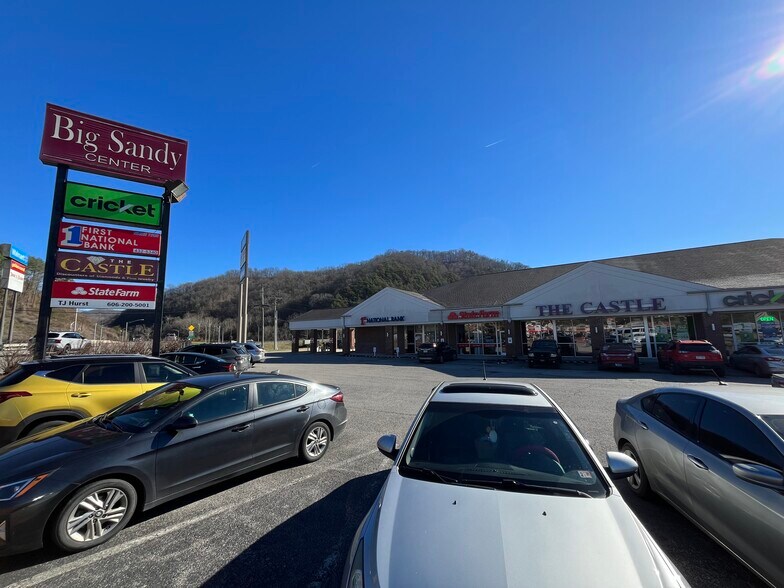 More Photos Of 109 Prater Pl, Pikeville Storefront Retail Office For Lease