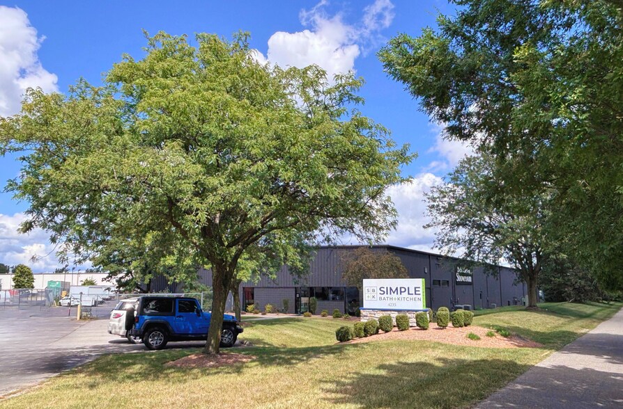 More Photos Of 4235 Leap Rd, Hilliard Distribution For Lease