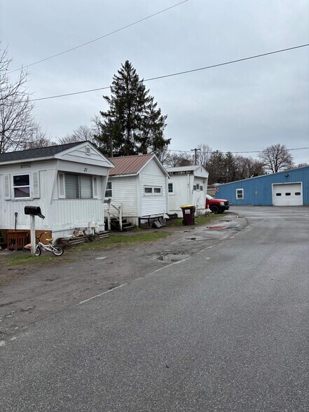 More Photos Of Canal Street, Schuylerville Manufactured Housing Mobile Home Park For Sale