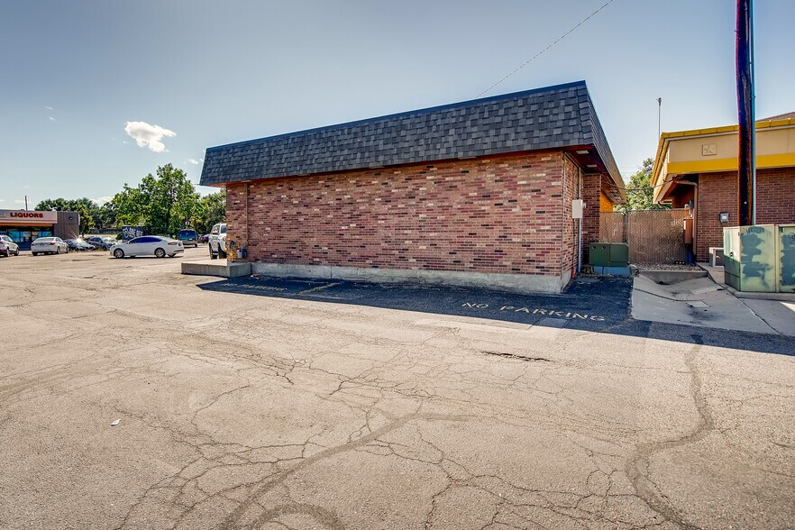 More Photos Of 7580 Sheridan Blvd, Westminster Storefront For Sale