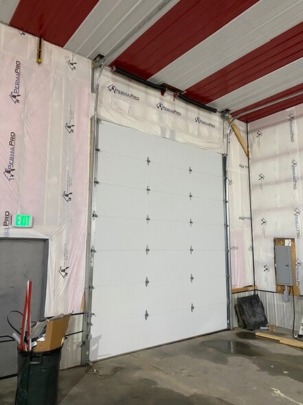 More Photos Of 7331 Community Drive Dr, Lima Light Distribution For Lease