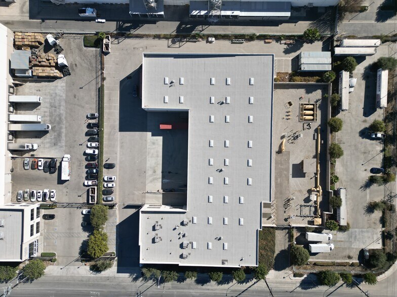 More Photos Of 428 S 9th Ave, City Of Industry Warehouse For Lease