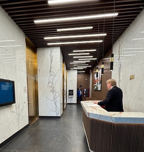 More Photos Of 108-18 Queens Blvd, Forest Hills Office For Lease