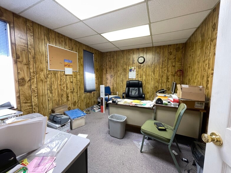 More Photos Of 3809 County 1285 rd, Odessa Warehouse For Sale