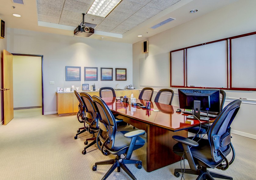More Photos Of 8780 Auburn Folsom Rd, Granite Bay Serviced Offices For Sale