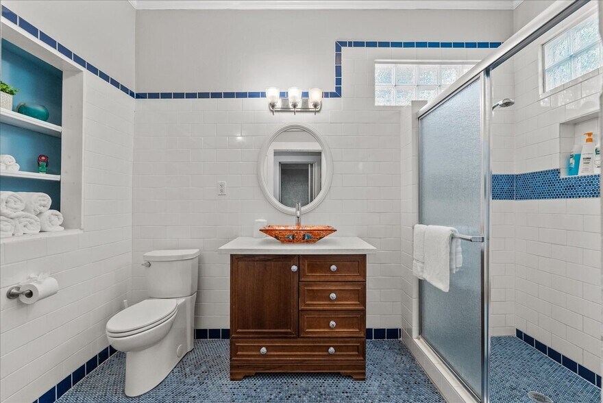 More Photos Of 1310 Avenue N 1/2, Galveston Apartments For Sale