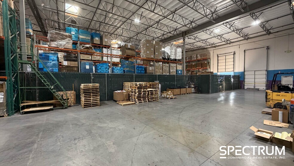 More Photos Of 28381 Constellation Rd, Valencia Manufacturing For Lease