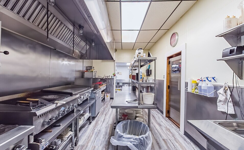 More Photos Of 184 Jamison City Rd, Benton Restaurant For Sale