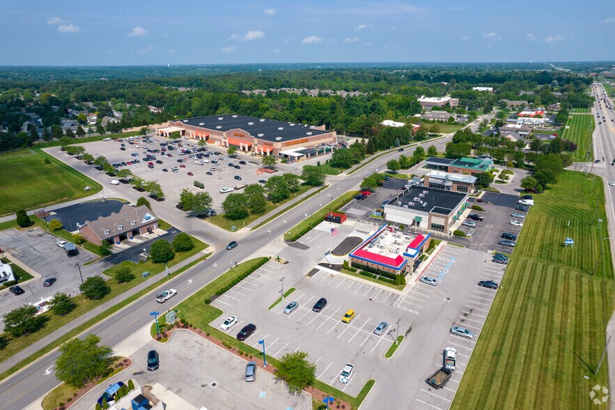 More Photos Of 8715 Owenfield Dr, Powell Storefront For Lease