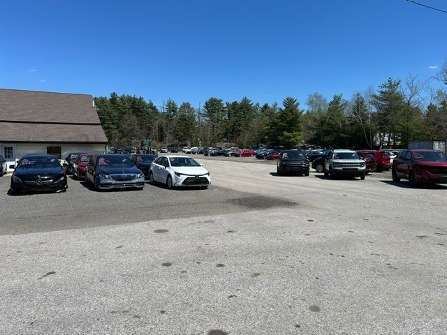 More Photos Of 237 Main St, Plaistow Auto Repair For Sale