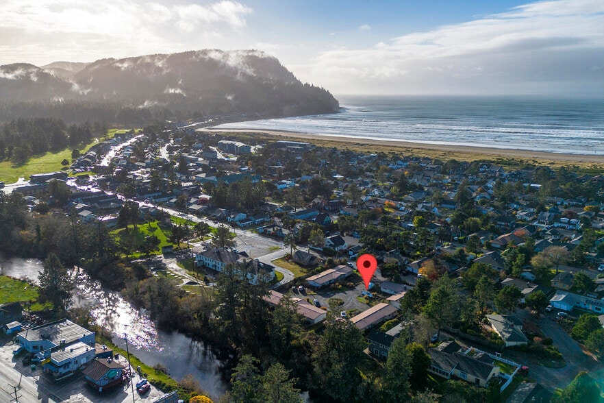 More Photos Of 1715 S Franklin St, Seaside Apartments For Sale