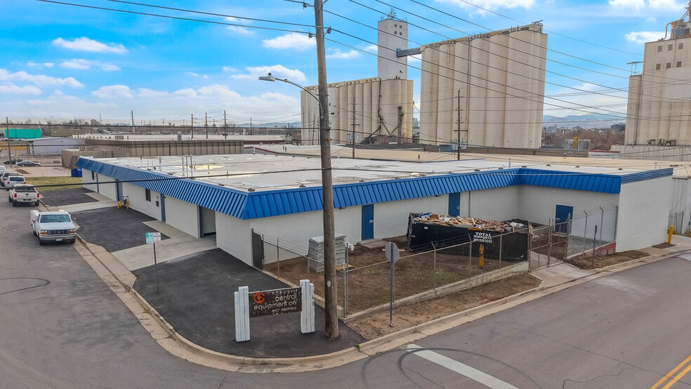 More Photos Of 4455-4477 Garfield St, Denver Warehouse For Sale