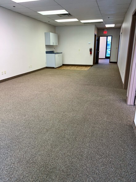 More Photos Of 4270 S Decatur Blvd, Las Vegas Medical For Lease
