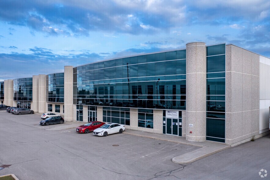 Primary Photo Of 7933 Huntington Rd, Vaughan Warehouse For Lease