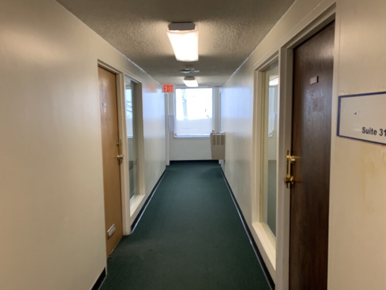 More Photos Of 5151 N Harlem Ave, Chicago Medical For Sale