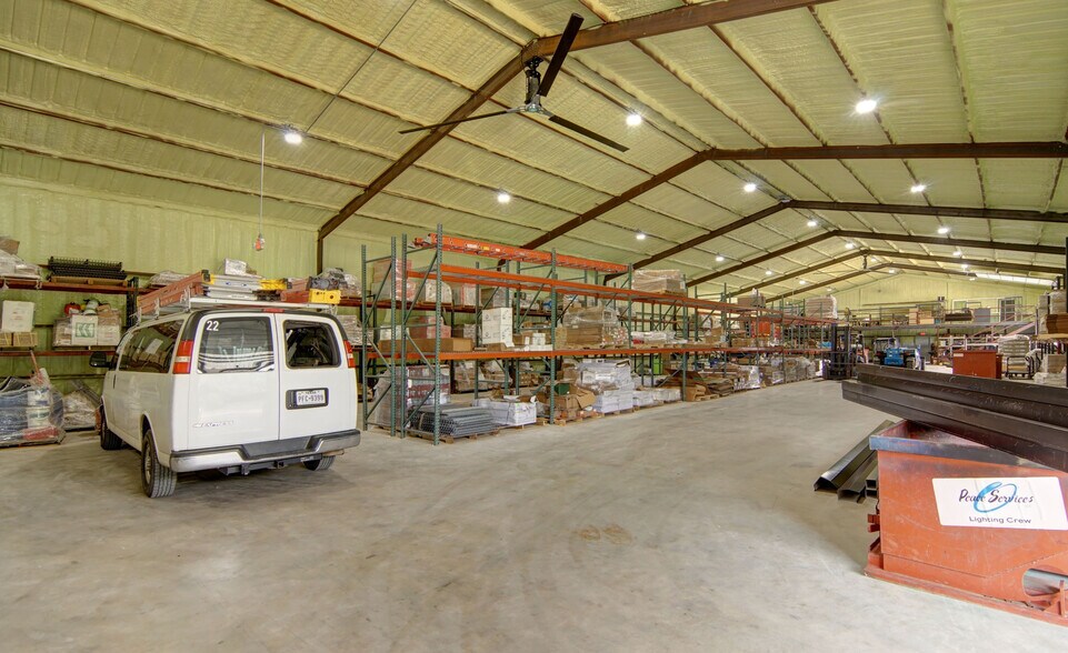 More Photos Of 4300 Burleson Retta Rd, Burleson Flex For Sale