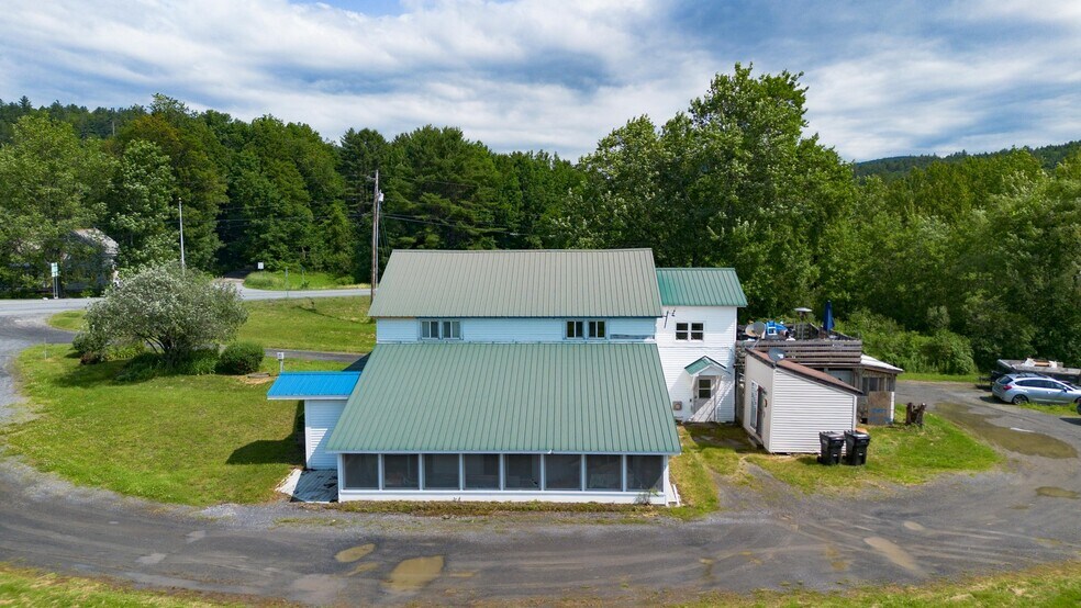 More Photos Of 32 Vt Route 10, Chester Restaurant For Sale