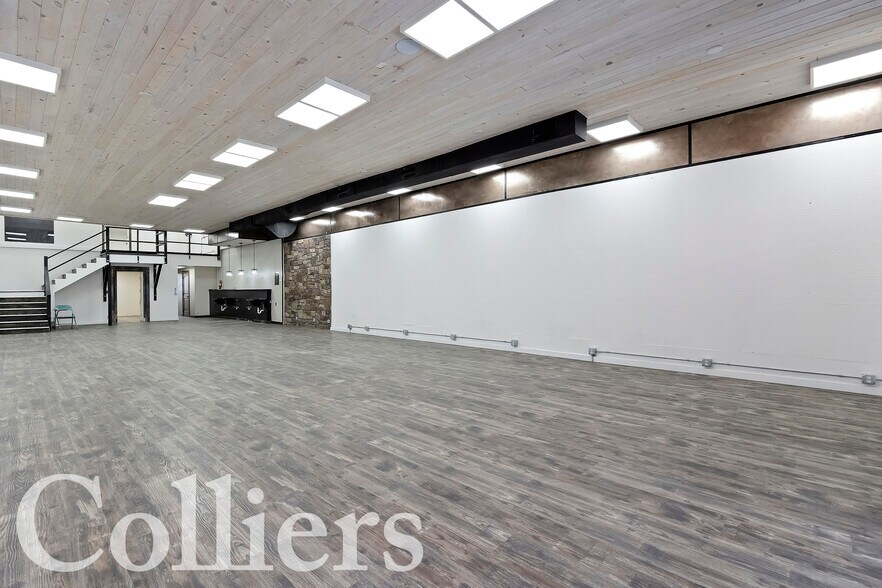 More Photos Of 113 Main Ave E, Twin Falls Storefront For Sale