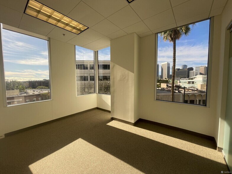 More Photos Of 9737-9777 Wilshire Blvd, Beverly Hills Office Residential For Lease