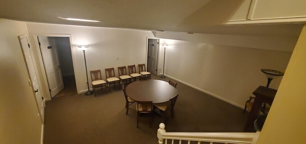 More Photos Of 302 W Corunna Ave, Corunna Office For Sale