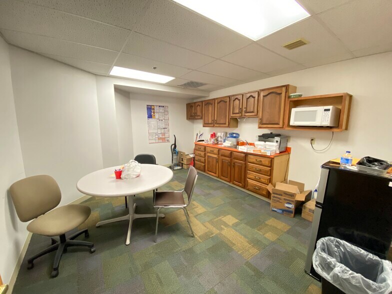 More Photos Of 651 S Center Ave, Somerset Medical For Sale