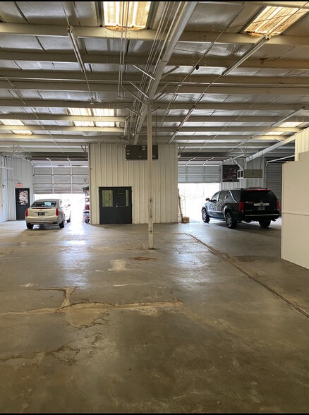 More Photos Of 3088 Terry Rd, Jackson Light Distribution For Sale