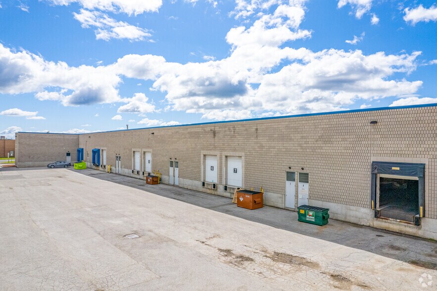 More Photos Of 70 Ironside Cres, Toronto Warehouse For Lease