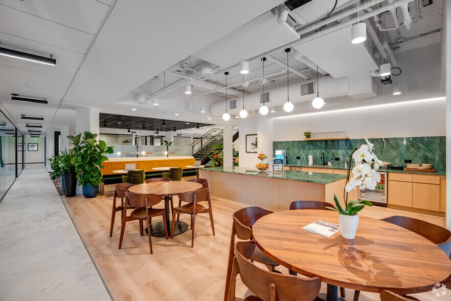 More Photos Of 3390 Mary St, Coconut Grove Coworking Space