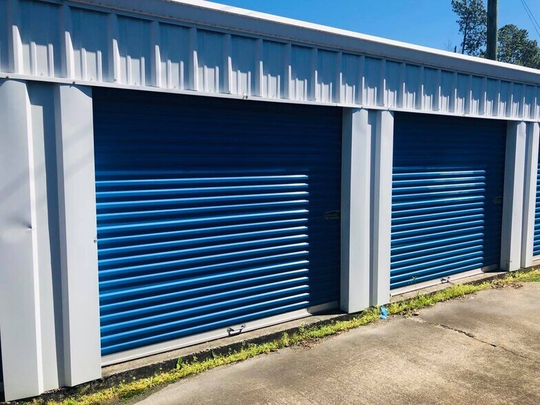 More Photos Of Hwy 82 E, Sylvester Self Storage For Sale