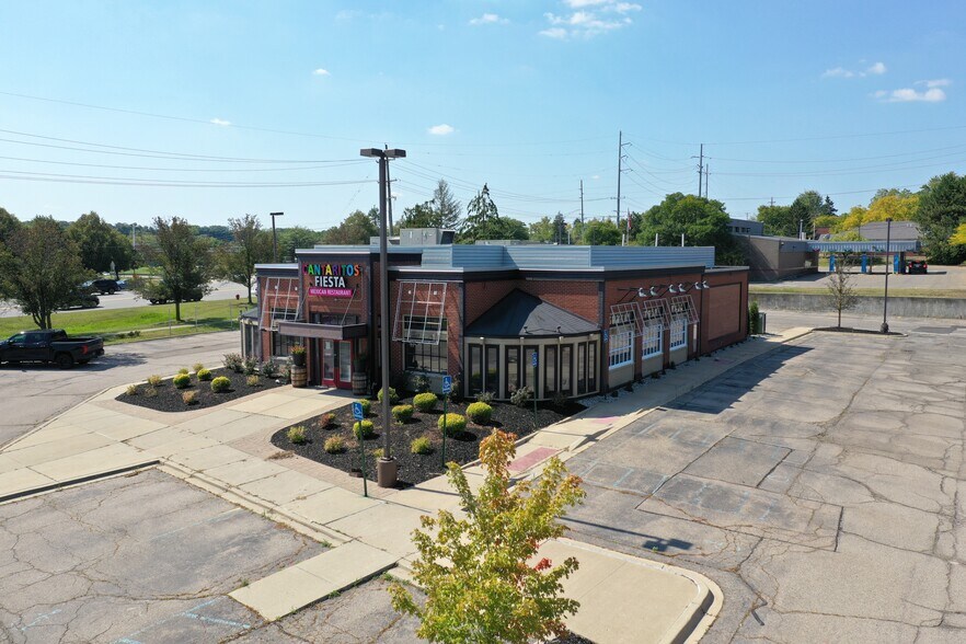 More Photos Of 20901 Haggerty Rd, Northville Restaurant For Sale