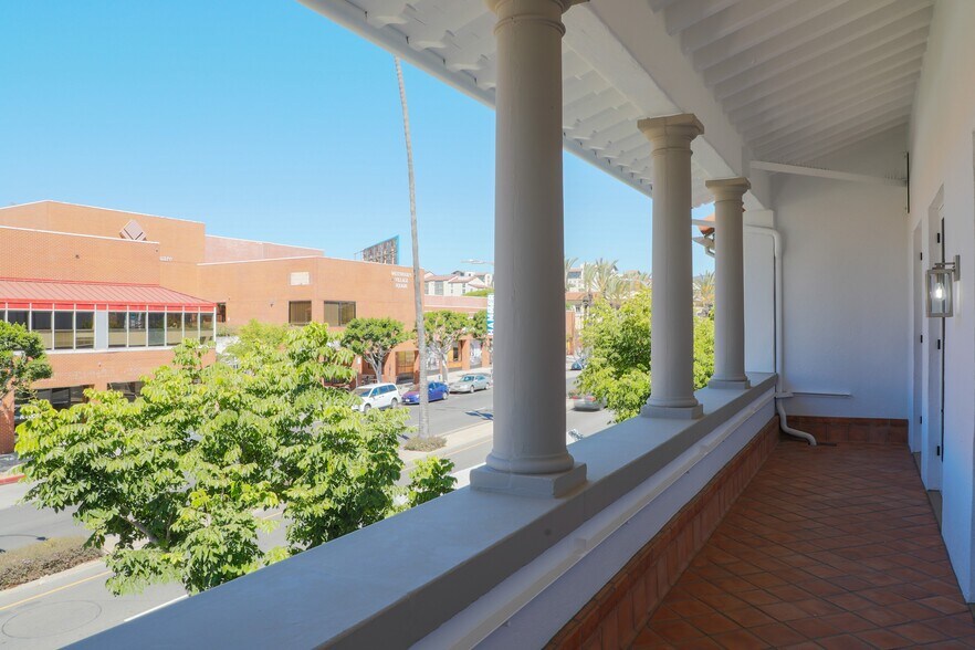 More Photos Of 1138-1140 Westwood Blvd, Los Angeles Storefront Retail Office For Lease