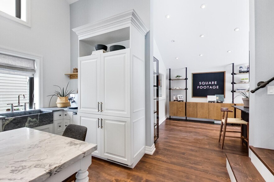 More Photos Of 578 Kingston Rd W, Ajax Office For Sale