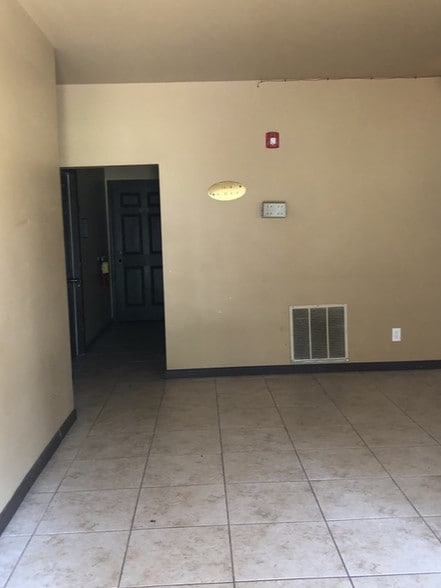 More Photos Of 2054 Rex Rd, Morrow Flex For Sale