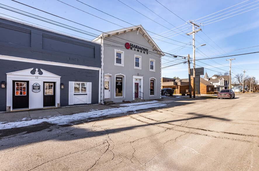 More Photos Of 18 N Jefferson St, Knightstown Storefront Retail Office For Sale