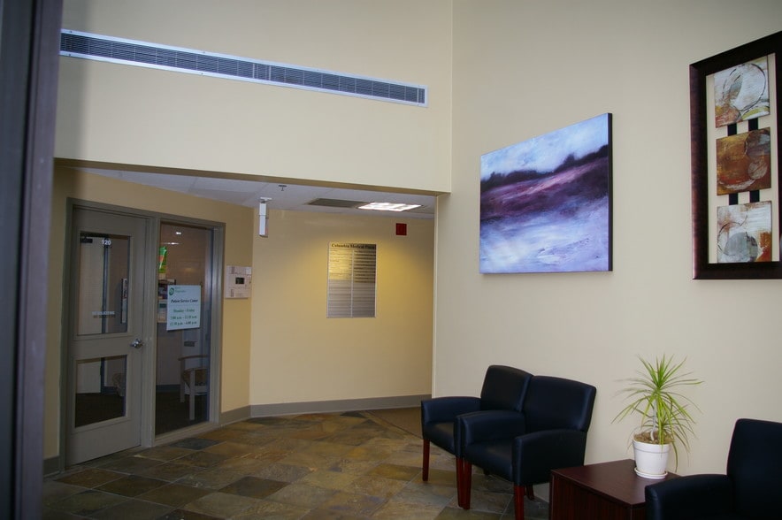 More Photos Of 8614 NE Mill Plain Blvd, Vancouver Medical For Lease