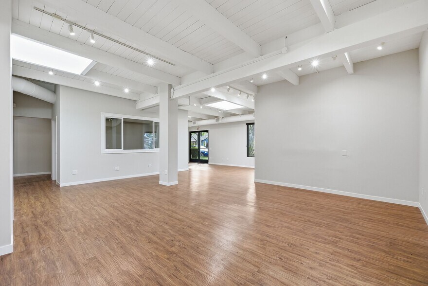 More Photos Of 2096 Lincoln Ave, San Jose Storefront Retail Office For Sale