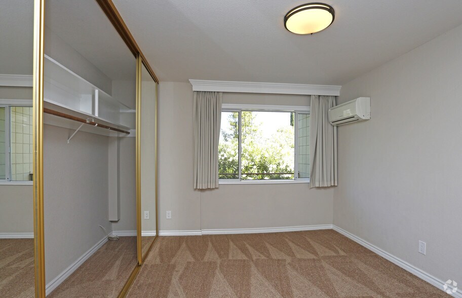 More Photos Of 20 E Main St, Los Gatos Apartments For Lease