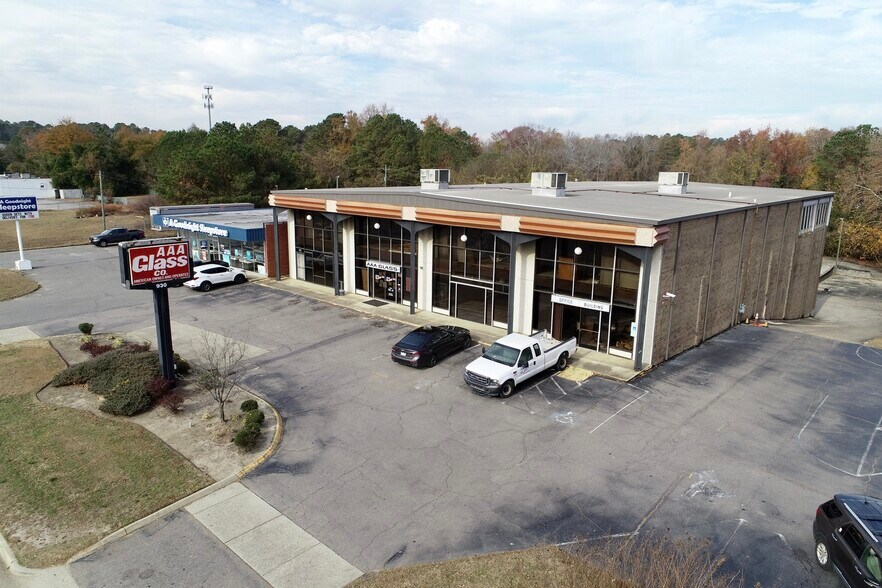 More Photos Of 930 Robeson St, Fayetteville Office For Sale