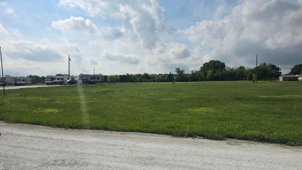 More Photos Of 1777 TBD Old Lorena Rd, Woodway Industrial For Lease