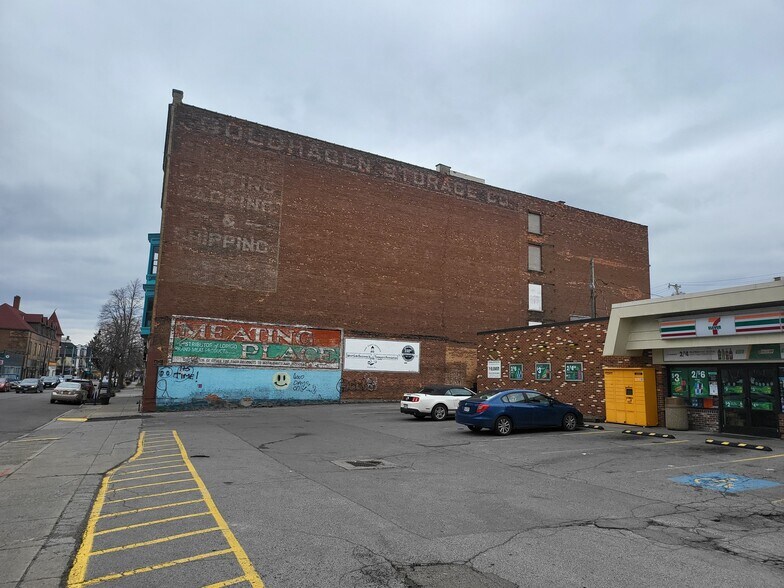 More Photos Of 185 Grant St, Buffalo Self Storage For Sale