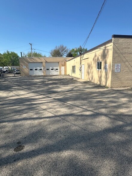 More Photos Of 1701 W IL Route 120, Mchenry Auto Dealership For Sale